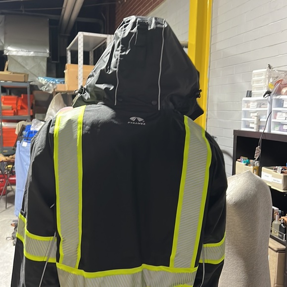 NWT Pyramex RPB3511XL Type O Class 1 Reflective Safety Parka - HI-VIS WORK WEAR - Picture 4 of 5